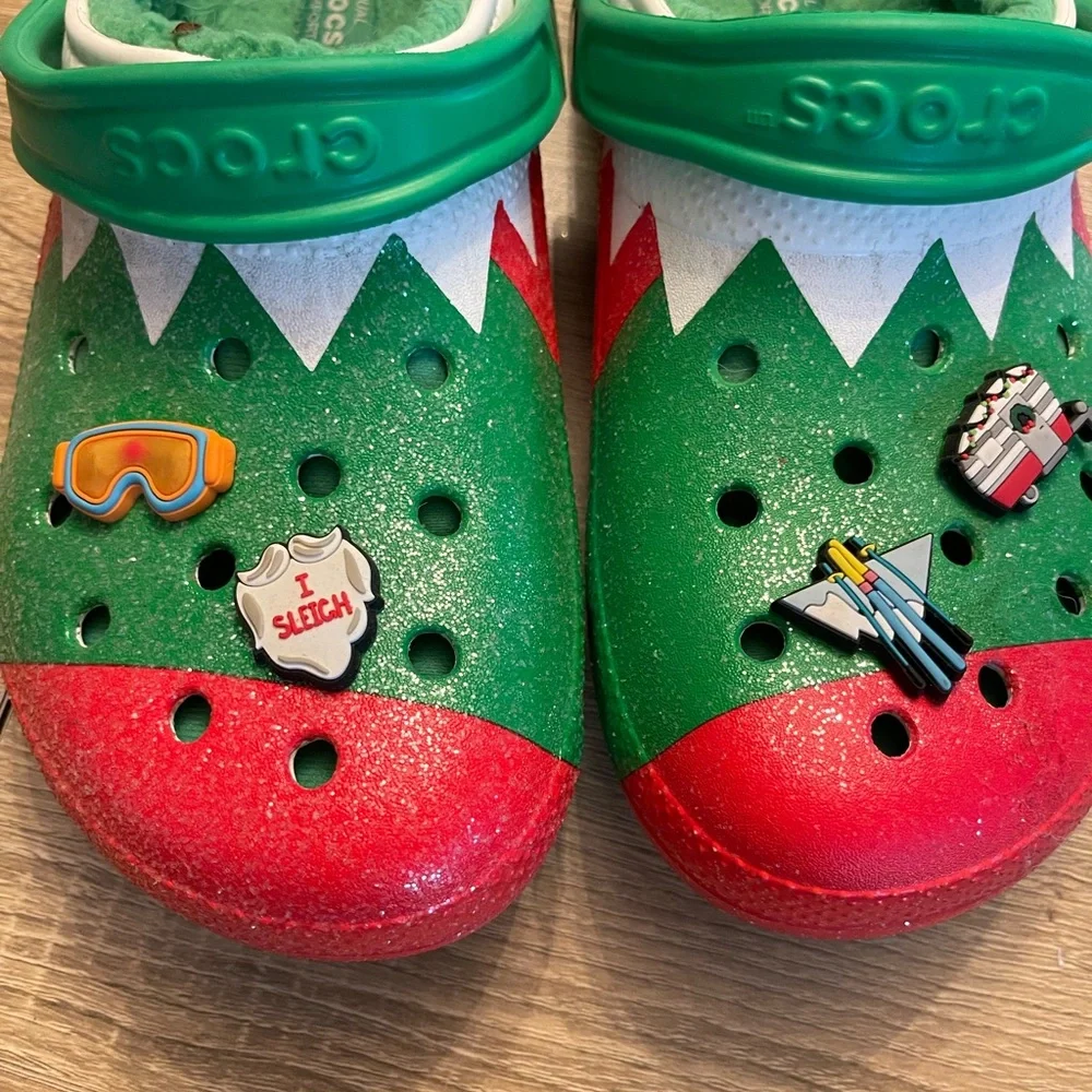 CROCS Green and Red Holiday Clogs with Fun Charms - Picture 2 of 4